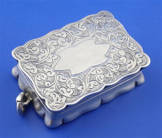A late Victorian silver vinaigrette by Saunders & Shepherd, 1.75in.